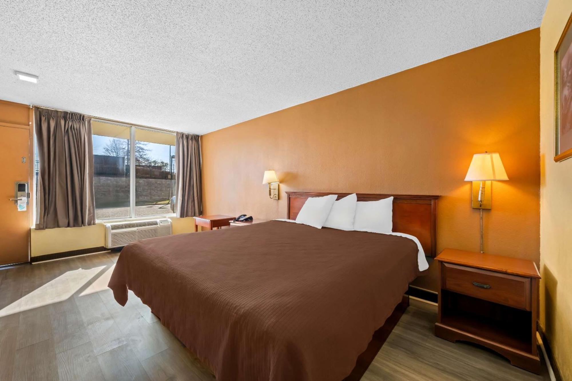 Rodeway Inn Monroe Eksteriør billede