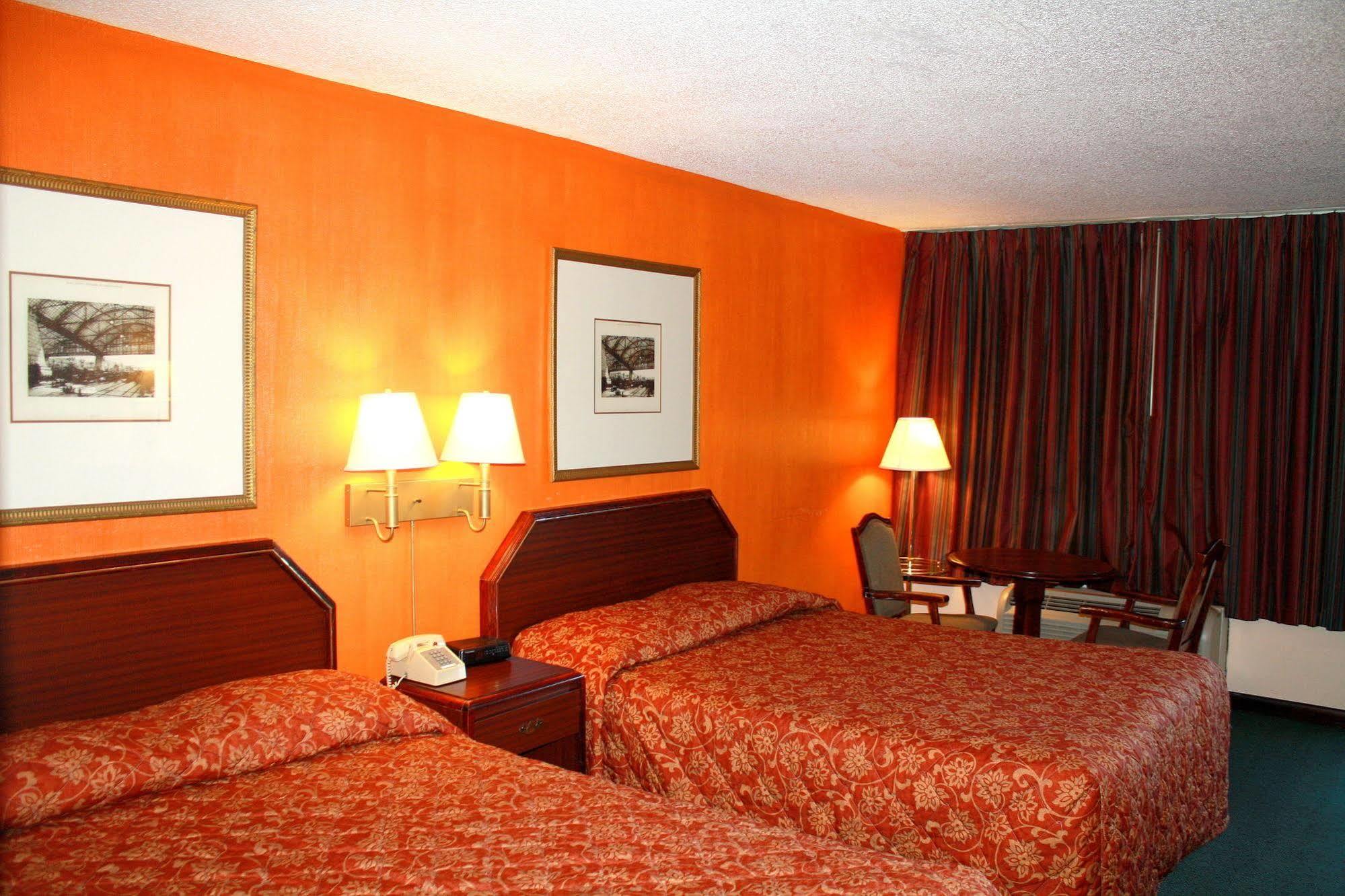 Rodeway Inn Monroe Eksteriør billede